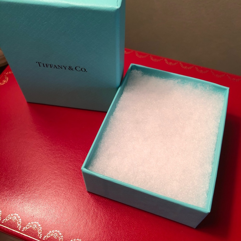 Tiffany Box - Empty And Just Waiting To Be Filled. - image 1